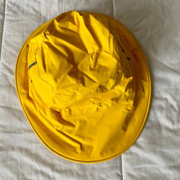MEC Yellow Children's Rain Hat - Picture 5 of 13